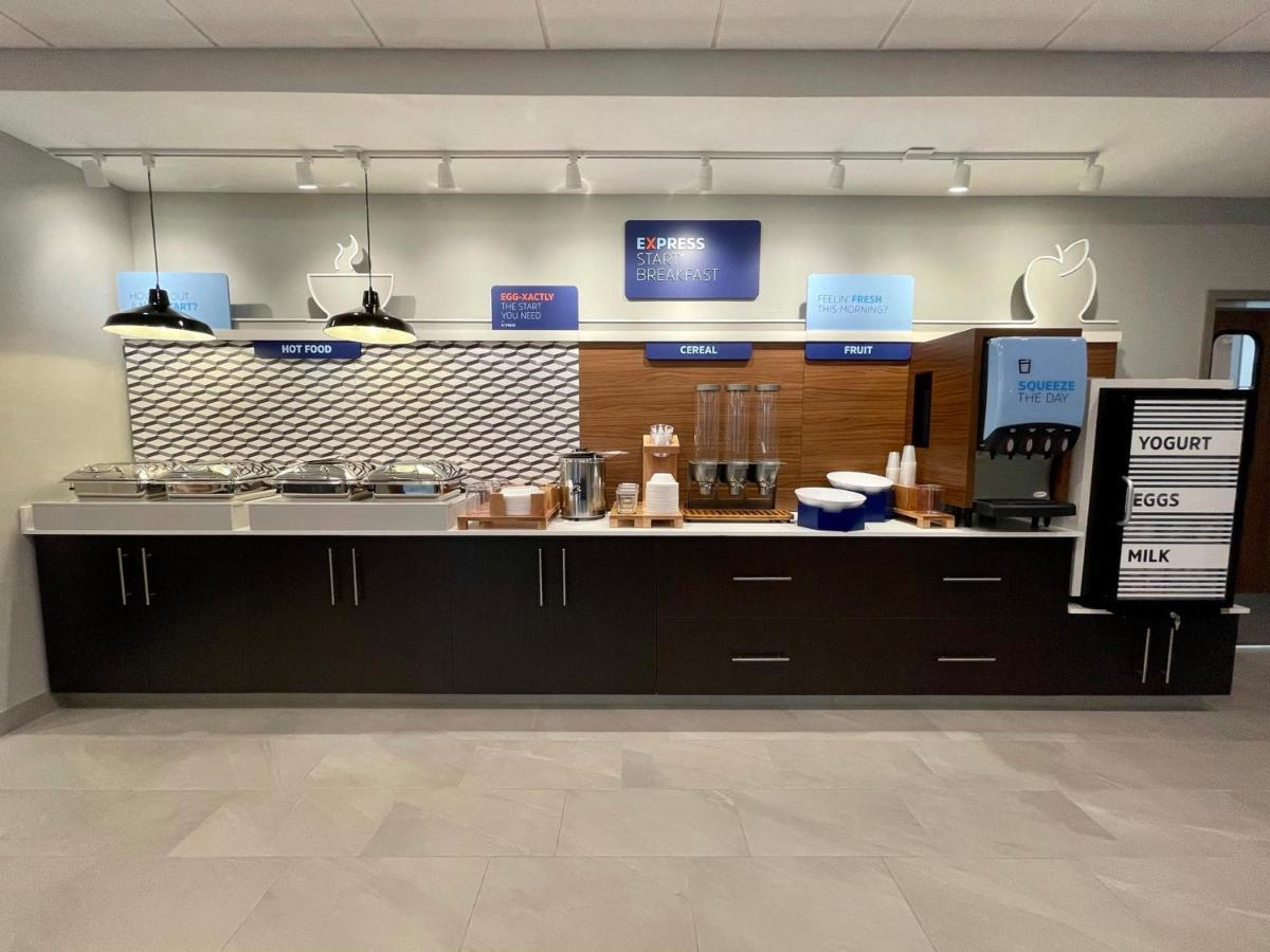 Holiday Inn Express & Suites - Ft. Smith - Airport By Ihg فورت سميث المظهر الخارجي الصورة