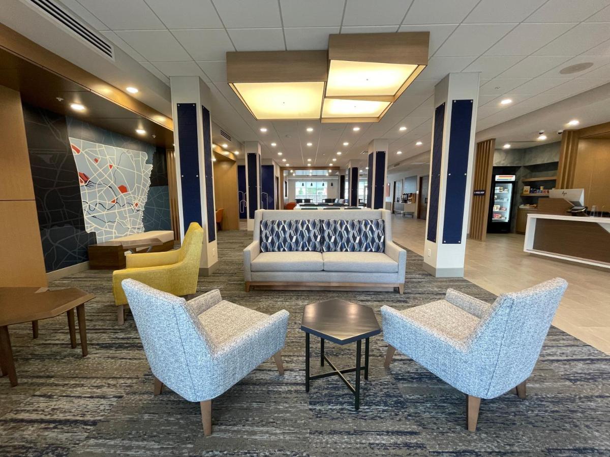 Holiday Inn Express & Suites - Ft. Smith - Airport By Ihg فورت سميث المظهر الخارجي الصورة